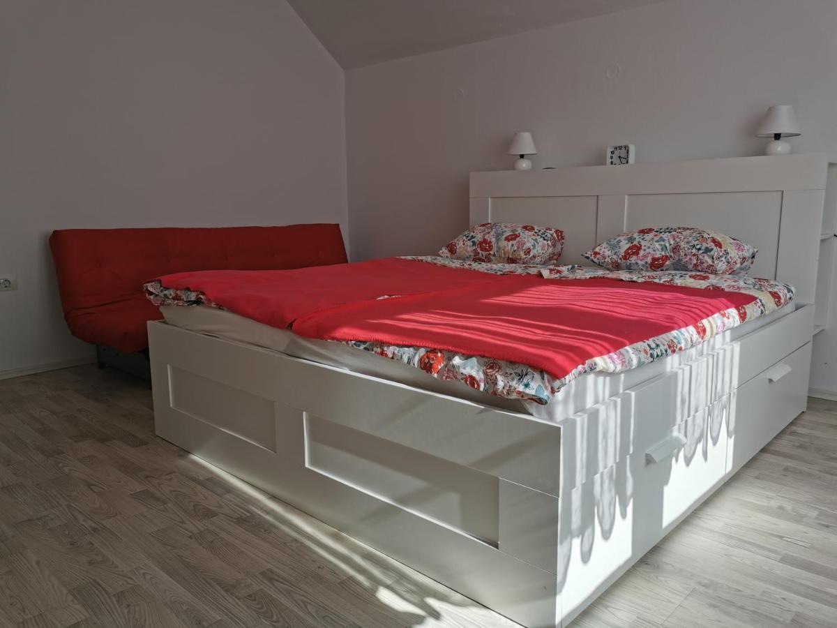 Apartma Rekar - A House, Where You Can Relax In The Embrace Of Nature Jesenice Eksteriør billede