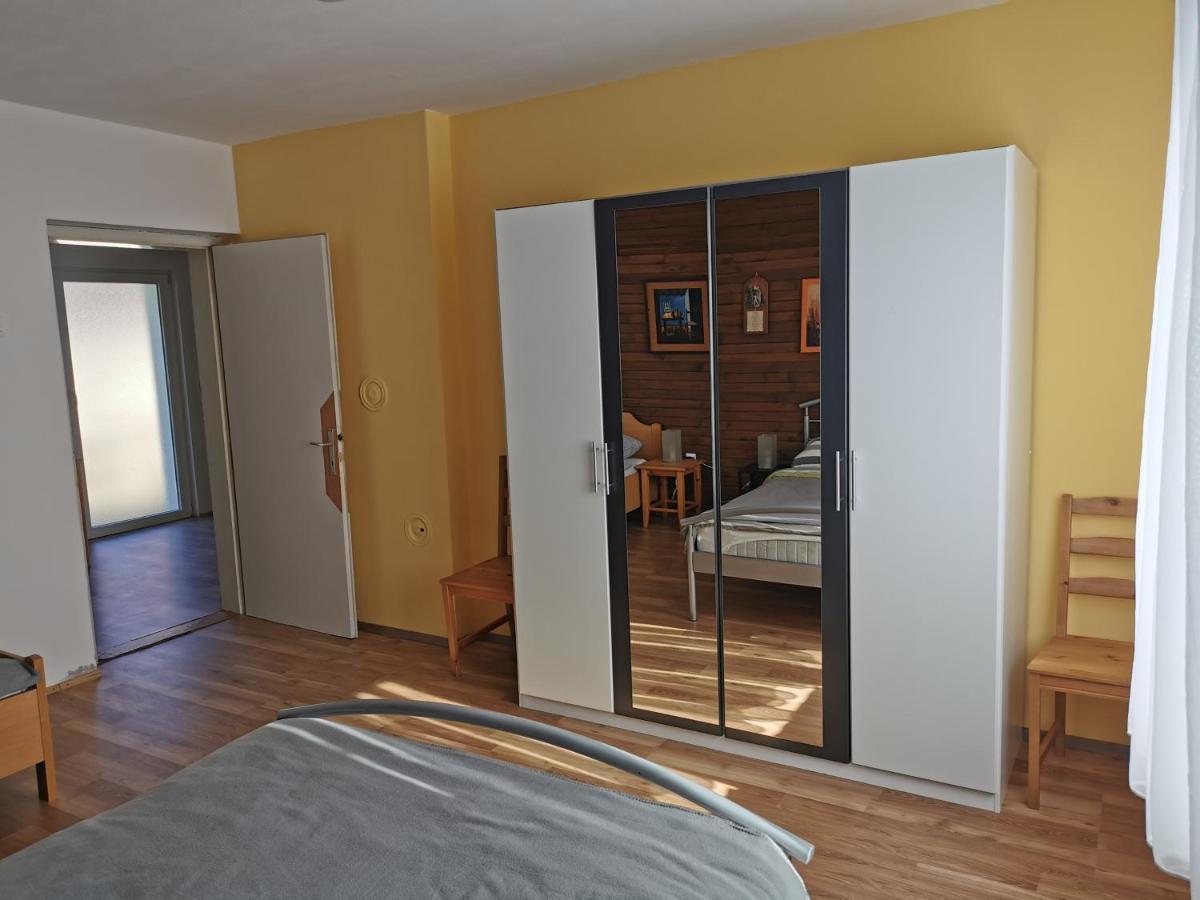Apartma Rekar - A House, Where You Can Relax In The Embrace Of Nature Jesenice Eksteriør billede