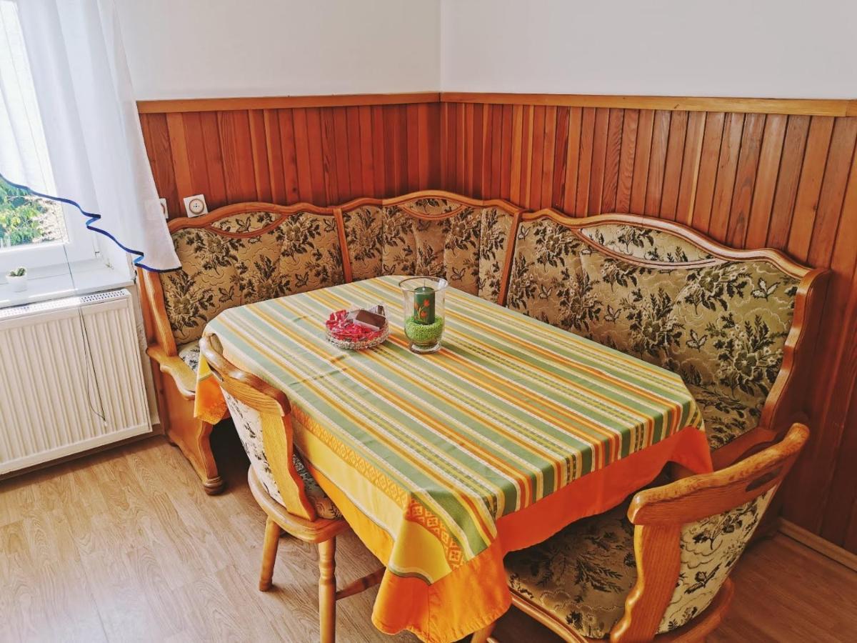 Apartma Rekar - A House, Where You Can Relax In The Embrace Of Nature Jesenice Eksteriør billede