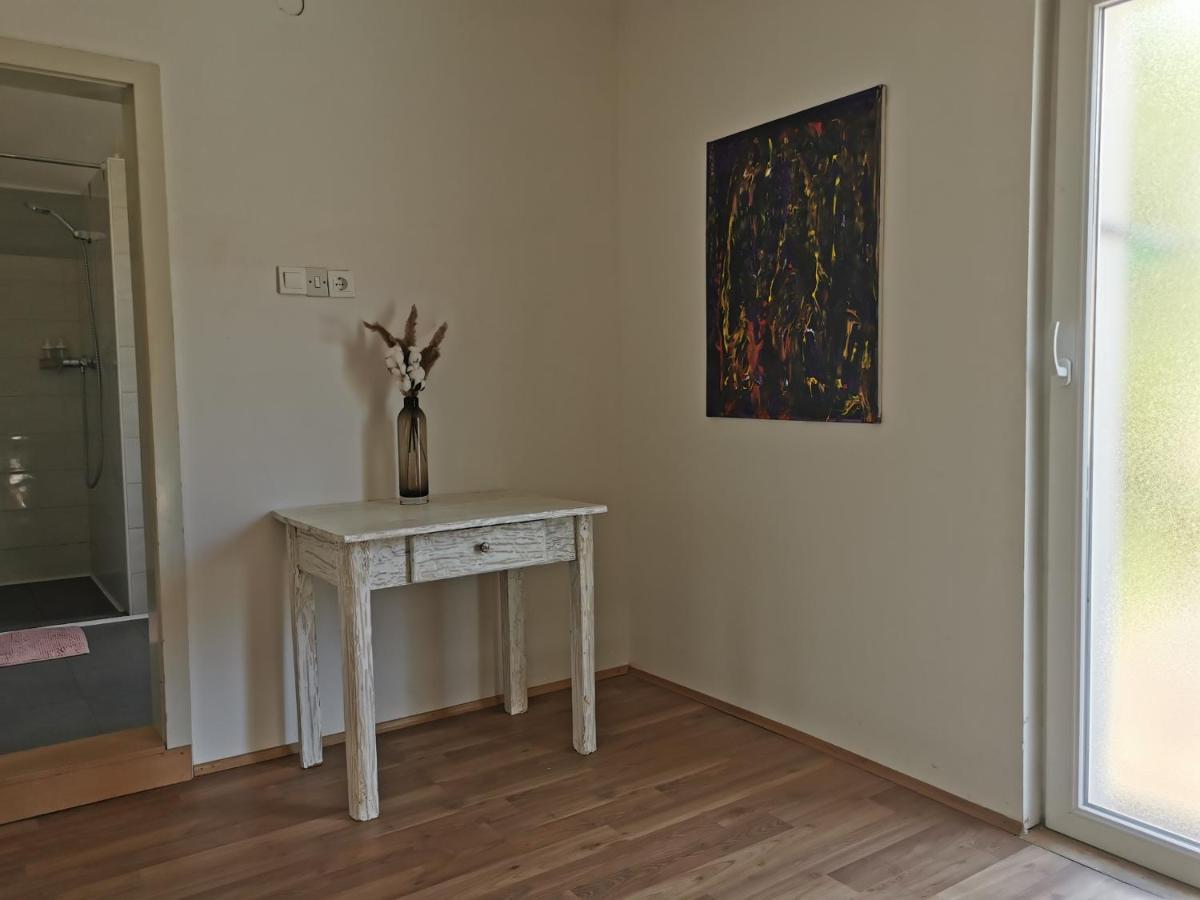 Apartma Rekar - A House, Where You Can Relax In The Embrace Of Nature Jesenice Eksteriør billede